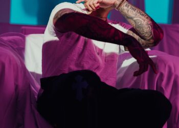 Lunay e Omar Courtz lançam novo single “MI BB”