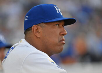 Matt Quatraro fornece uma atualização sobre o cotovelo de Salvador Perez