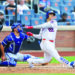 Mets marca cinco em quinto lugar para superar Royals e vencer a primeira série do mês