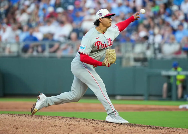 Molho de churrasco: Phillies 6, Royals 1