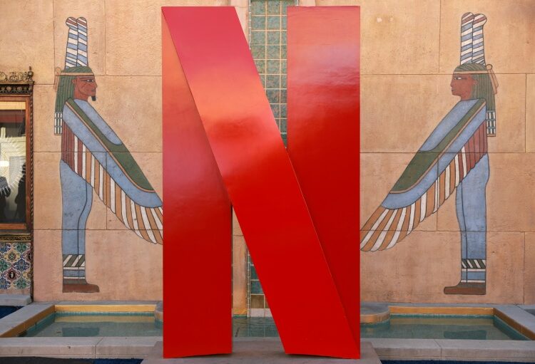 Netflix fecha acordos em envio de vídeos curtos