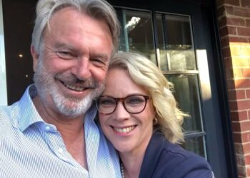 Novos detalhes devastadores revelam que o ator de Hollywood Sam Neill supostamente estava com pneumonia antes da morte súbita