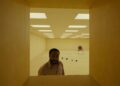 O 'Backrooms' está transmitindo? Como assistir ao terror da A24 em casa.