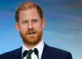 O Príncipe Harry disse que respondeu tarde demais para ficar no Palácio de Buckingham em meio à confusão sobre a visita ao Reino Unido