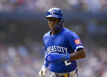 O ataque do Kansas City Royals explode em 16 corridas contra o Mets
