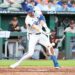 O heroísmo no final do jogo ajuda os Royals a derrotar os Giants por 4-3