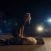 O videoclipe de Riley Green ‘Think As You Drunk’ co-estrela seu Corgi: Assistir