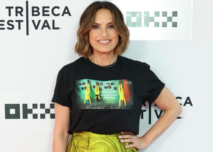 Os fãs de Mariska Hargitay não param de falar sobre seu doce aceno para o marido