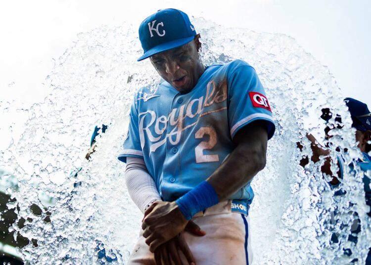 Os fãs do Royals devem estar hesitantes em ficar muito apaixonados pela trajetória histórica do homem utilitário