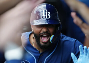 Os raios continuam rolando: Raios 4, Royals 0