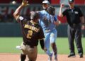 Padres regredindo com derrotas consecutivas para Royals