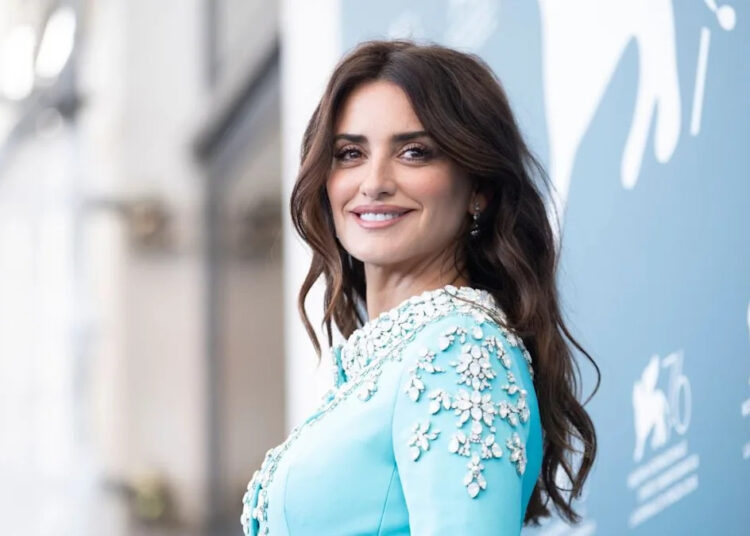Penélope Cruz revela que voltou ao set de Zoolander dias depois da morte de seu pai e se uniu a Ben Stiller por perda compartilhada