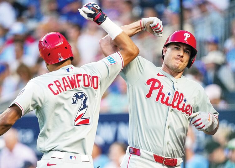 Phillies ultrapassa Royals para abrir uma série de três jogos