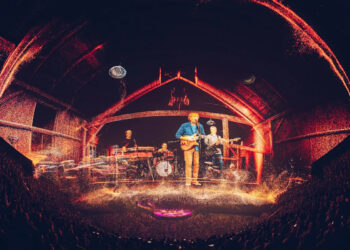 Phish interrompe uma mudança de 1992 para abrir a execução do MSG