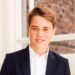 Príncipe George comemora 13 anos ao ir para o Eton College