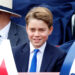 Príncipe George completa 13 anos: confira seu elegante retrato de aniversário e celebrações reais