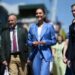 Príncipe George no nível dos olhos com a mãe Kate Middleton em novas fotos