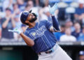 Rays venceu Royals por 10-4 enquanto a histórica sequência de home run de Junior Caminero continua