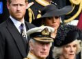 Rei e Rainha recebem Harry, Meghan e crianças em residência privada