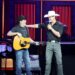 Rhett Akins convidado para se tornar novo membro do Grand Ole Opry