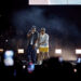 Rihanna faz uma performance rara na aquisição do Yankee Stadium de Jay-Z mais perto