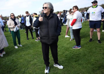 Rosie O'Donnell diz que é 'muito estranho' que o presidente seja 'seu arquiinimigo': 'Minha vida é muito alucinante' (exclusivo)