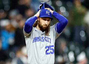 Royals Rumours: Insider sugere que KC ainda pode negociar canhoto em dificuldades no prazo