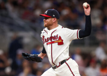 Royals assinará com Aaron Bummer para acordo com a liga secundária
