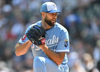 Royals consegue dois jovens morcegos na proposta de comércio de Michael Wacha com filhotes