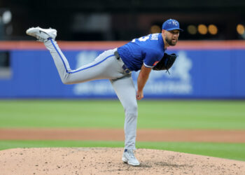 Royals mantêm alto preço pedido em Wacha, Lugo