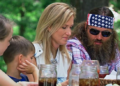 “Sem sentido sem a esperança de Jesus”: Willie e Korie Robertson no Uplifting Entertainment Hub da eKKL