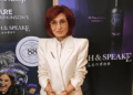 Sharon Osbourne compartilha homenagem emocional a Ozzy em aniversário especial