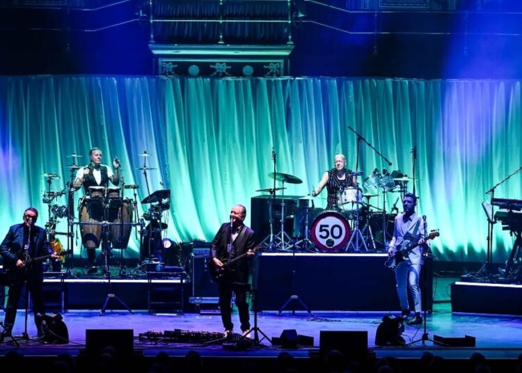 Squeeze anuncia turnê pela Austrália e Nova Zelândia