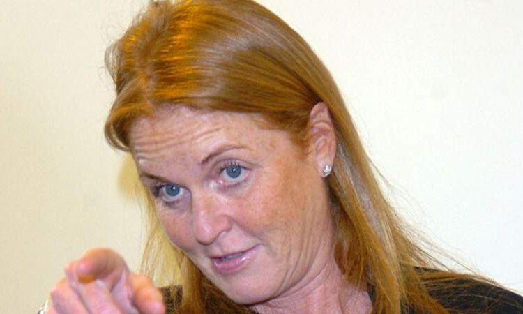 Supostas 'mentiras' de Sarah Ferguson sobre o casamento de Andrew Windsor expostas