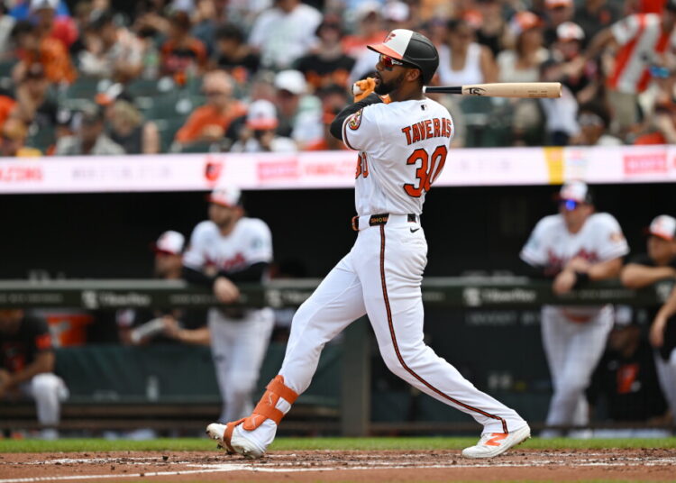Taveras HR, 3 RBIs levam Orioles à vitória por 8-2 sobre Royals em uma varredura de 3 jogos