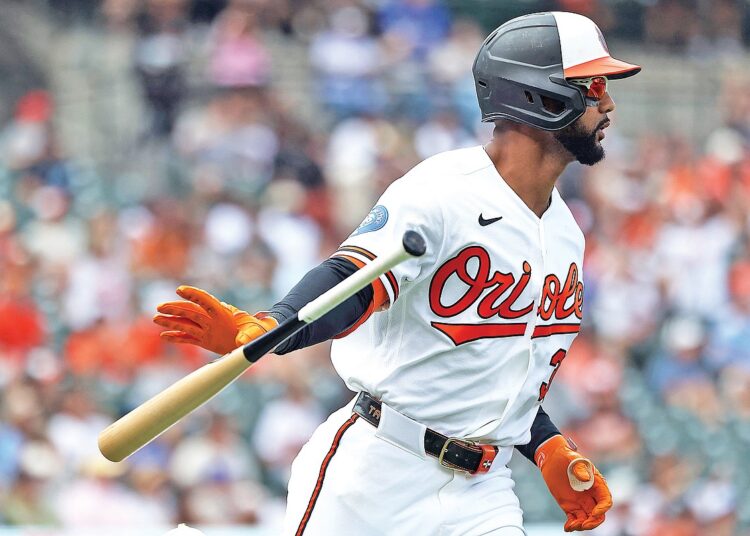 Taveras e Orioles completam a varredura da realeza em derrapagem