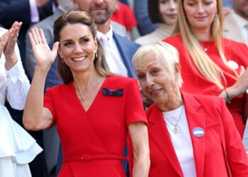 Todas as celebridades vistas na final feminina tcheca de Wimbledon, da realeza real à realeza do cinema