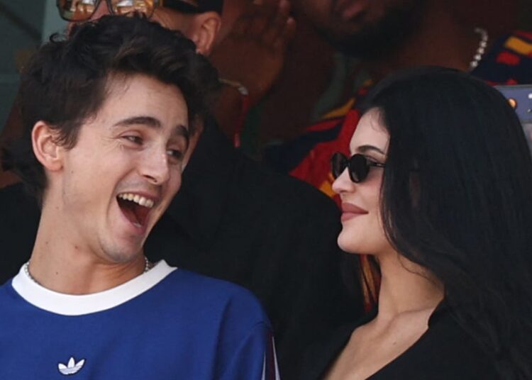 Todas as fotos de Timothée Chalamet e Kylie Jenner na final da Copa do Mundo FIFA