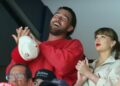 Travis Kelce sugere memórias essenciais de 4 de julho antes do casamento