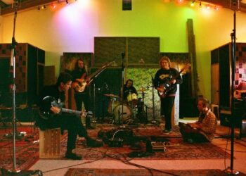 Ty Segall compartilha nova música “Running to Nowhere” | Sob o radar