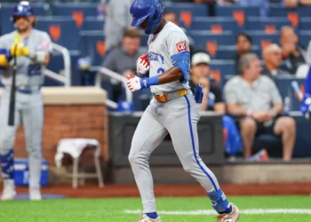 Tyler Tolbert, do Royals, empata o recorde da MLB durante o caso selvagem do Mets
