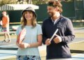 Veja como assistir a comédia de pickleball ‘The Dink’ gratuitamente