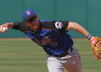 Você nunca vai acreditar quanto tempo se passou desde que o NY Mets e o Royals foram negociados no meio da temporada