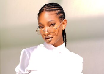 Willow Smith fala sério sobre a única desvantagem de ser um Smith