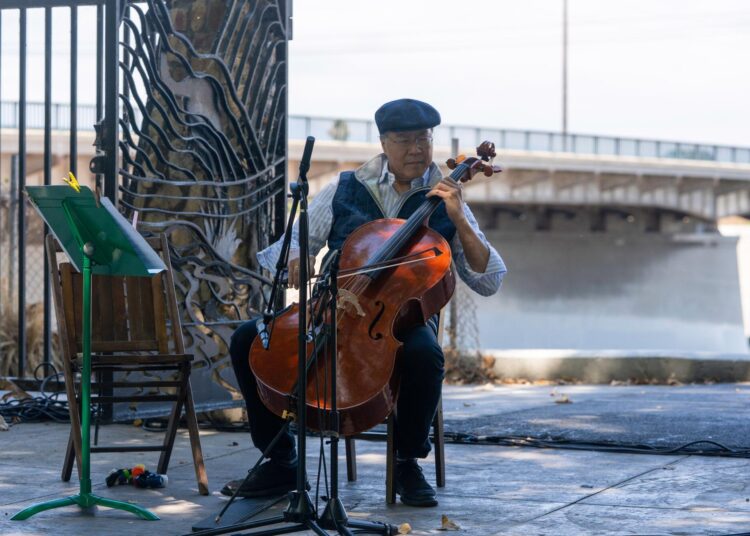 Yo-Yo Ma e apresentações musicais destacam a revitalização do Rio LA