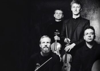 inti figgis-vizueta: Música para Transições na Northrop