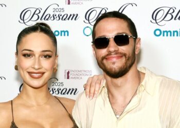 Pete Davidson y Elsie Hewitt dan la bienvenida a una niña: "Perfecta"