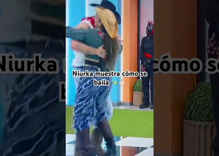 Así se baila 👌🏻 #naim #niurkamarcos #humor #hotspanish #lamansionvip
