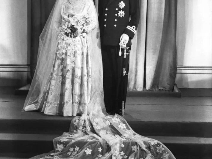 8 fotos icónicas de bodas reales desde 1947 hasta ahora que demuestran que las novias reales son las que marcan tendencias