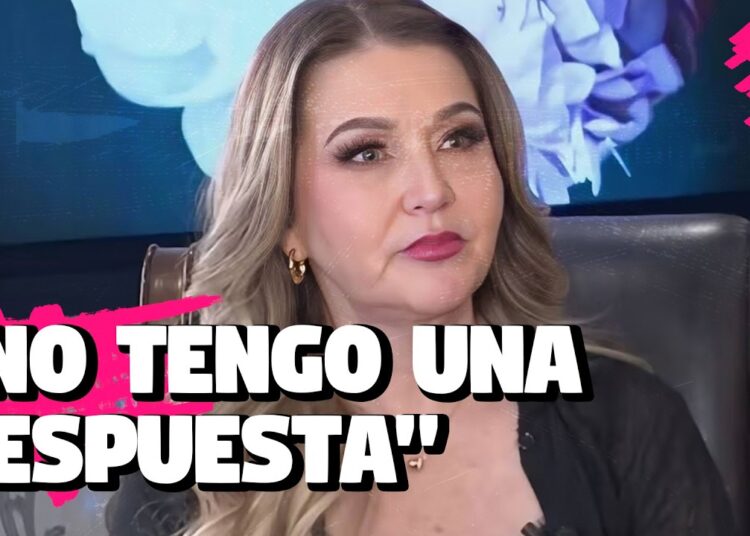 ¿Campanas de boda? Alicia Villarreal esquiva la pregunta, pero está más enamorada que nunca